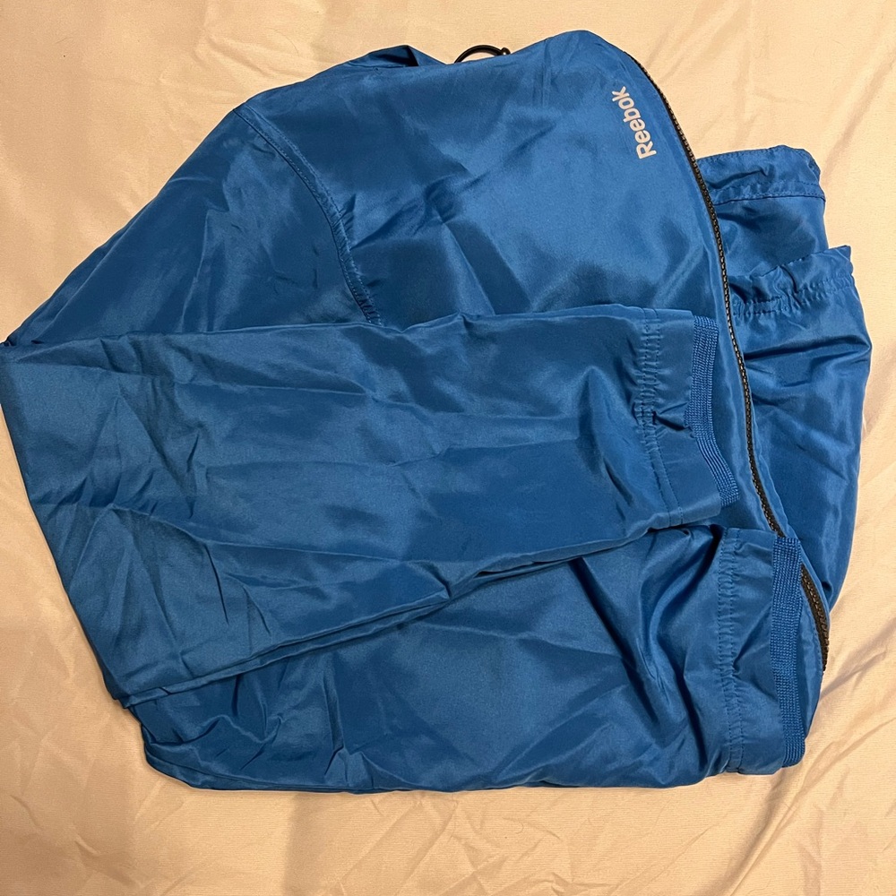 Reebok men’s wind breaker